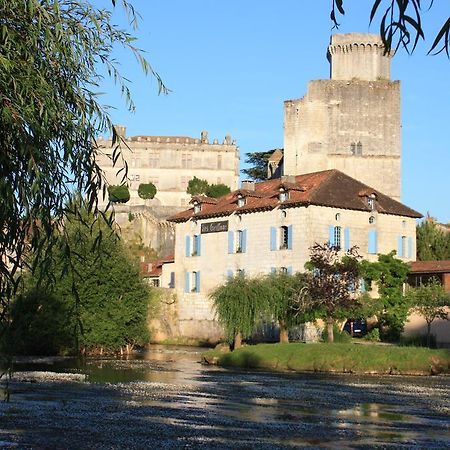 Hostellerie Les Griffons Bourdeilles 外观 照片